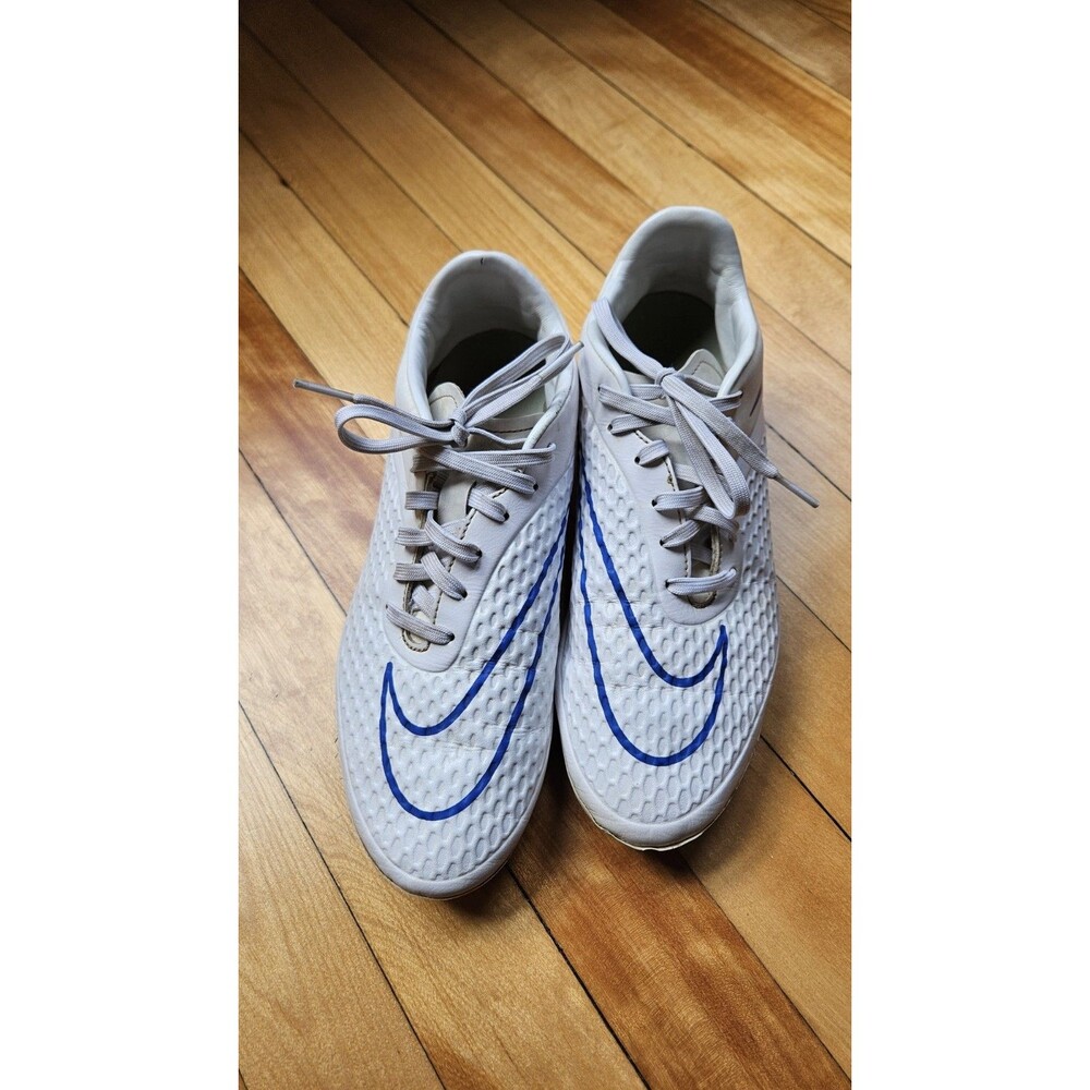 Nike Womens 8.5 Hypervenom Phelon FG Soccer Cleats White Blue Skull 599077-101